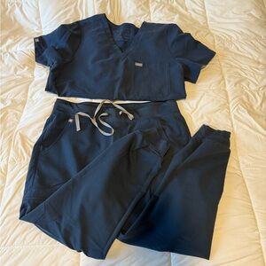 Figs navy blue jogger scrub set
